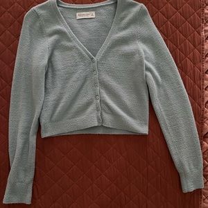 Abercrombie & Fitch Cropped Cardigan